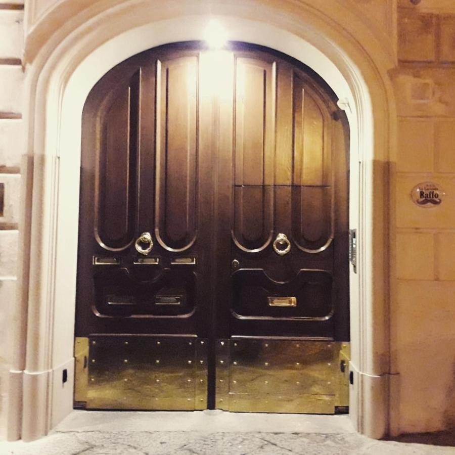 La Locanda Del Baffo Capua Exterior foto