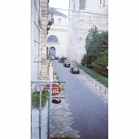 La Locanda Del Baffo Capua Exterior foto
