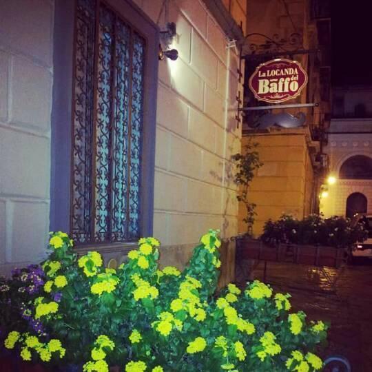 La Locanda Del Baffo Capua Exterior foto